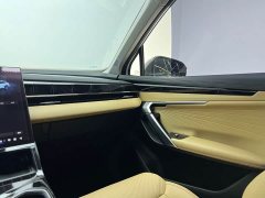 Geely Boyue L 1.5TD DCT Luxury - ფოტო 14