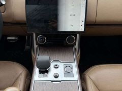 Land Rover Range Rover 3.0L V6 400PS Genesis Extended Wheelbase - ფოტო 9