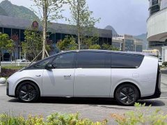 Li Auto MEGA Home Family Edition - ფოტო 16