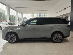 Denza BYD Denza N8L Flagship - ფოტო 8