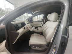 Denza BYD Denza N8L Flagship - ფოტო 9