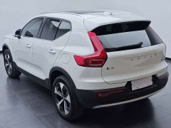 Volvo XC40 2026 B4 AWD Smart Remote Luxury Edition - ფოტო 4