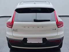 Volvo XC40 2026 B4 AWD Smart Remote Luxury Edition - ფოტო 5