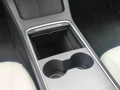 Tesla Model 3 Performance All-Wheel Drive - ფოტო 13