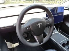 Tesla Model Y Long Range All-Wheel Drive - ფოტო 11