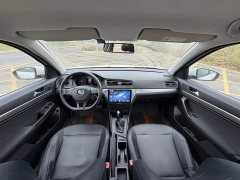 Volkswagen Lavida 1.5L Automatic Comfort - ფოტო 10