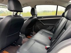 Volkswagen Lavida 1.5L Automatic Comfort - ფოტო 6