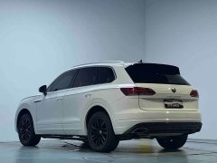Volkswagen Touareg 2022 2.0TSI Ruishang Edition - ფოტო 19