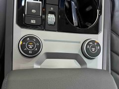 Volkswagen Touareg 2022 2.0TSI Ruishang Edition - ფოტო 9