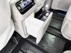 Leapmotor D99 Pure Electric 700 Smart Premium Edition - ფოტო 10