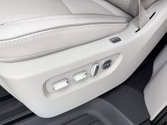 Leapmotor D99 Pure Electric 700 Smart Premium Edition - ფოტო 8