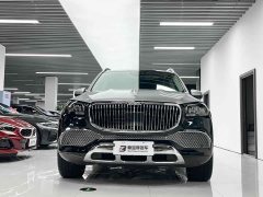 Mercedes-Benz GLS 450 4MATIC Fashion - ფოტო 2