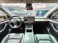 Tesla Model Y Rear-Wheel Drive - ფოტო 11