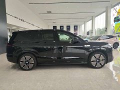 Denza BYD Denza N8L Flagship - ფოტო 4