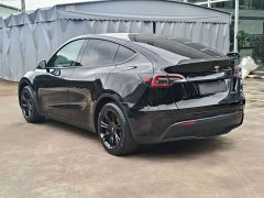 Tesla Model Y 2022 Facelift Rear-Wheel Drive - ფოტო 4