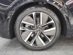 Li Auto L9 2022 Max - ფოტო 13