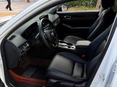 Honda Civic 240TURBO CVT Dynamic C-Position Special Edition - ფოტო 4