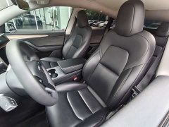 Tesla Model Y Rear-Wheel Drive - ფოტო 6