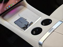 Xiaomi YU7 Four-Wheel Drive Max Edition - ფოტო 17