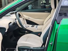 Xiaomi YU7 Four-Wheel Drive Max Edition - ფოტო 9