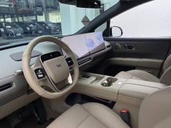 Li Auto i6 2025 Four-Wheel Drive Standard Edition - ფოტო 13