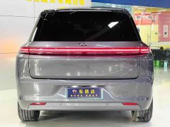 Li Auto L8 Max - ფოტო 3
