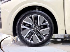 Li Auto L7 MAX - ფოტო 7