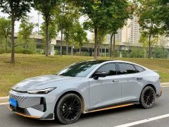 Changan UNI-V 1.5T 500Bar Luxury Sport Edition - ფოტო 1