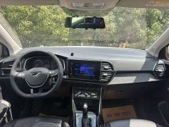 Volkswagen Jetta VS5 280TSI Automatic Comfort Edition - ფოტო 8