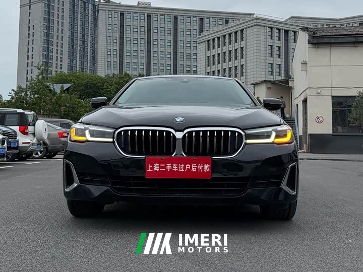 BMW 5 Series 530Li xDrive Luxury Package - ავტომობილი ჩინეთიდან