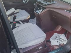 Buick GL8 Avenir Six-Seat Wisdom Courtesy Edition - ფოტო 7