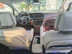 Buick GL8 Avenir Six-Seat Wisdom Courtesy Edition - ფოტო 8