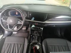 Volkswagen Passat 2023 330TSI Luxury - ფოტო 2