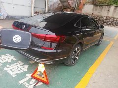 Volkswagen Passat 2023 330TSI Luxury - ფოტო 8