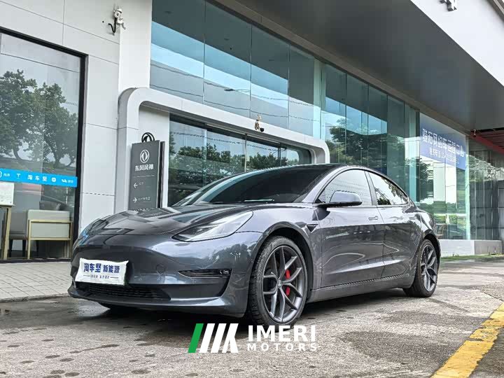 Tesla Model 3 Performance All-Wheel Drive - ავტომობილი ჩინეთიდან