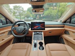 AITO M5 Extended Range Rear-Drive Smart Driving Edition - ფოტო 11