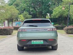 AITO M5 Extended Range Rear-Drive Smart Driving Edition - ფოტო 5