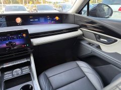 Lincoln Navigator 2.0T AWD Prestige - ფოტო 10