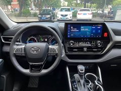 Toyota Highlander Hybrid 2.5L FWD Premium 7-Seater - ფოტო 15