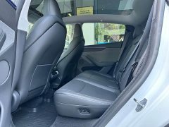 Tesla Model Y Rear-Wheel Drive - ფოტო 12