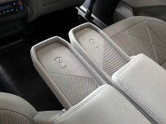 Mercedes-Benz Sharp SharpL 2.0T EcoBoost E Hybrid AWD Seven-Seat Flagship - ფოტო 11