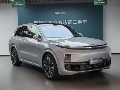 Li Auto L8 Ultra Smart Refresh Edition - ფოტო 3