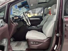 Buick GL8 Avenir Six-Seater Wisdom Courtesy Edition - ფოტო 4