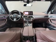 BMW 5 Series Facelift 530Li Luxury M Sport Package - ფოტო 13
