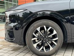 BMW Ford Edge L 2.0T EcoBoost E Hybrid AWD Seven-Seat Premium - ფოტო 5