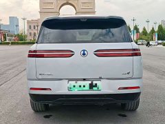 Denza BYD Denza N8L Flagship - ფოტო 5