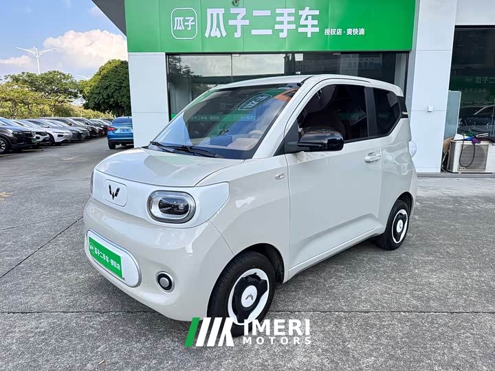 Wuling Hongguang MINIEV Third Generation 215km Advanced Edition