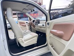 BMW Hongguang MINIEV Third Generation 215km Advanced Edition - ფოტო 8