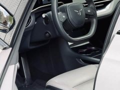 FAW Red Flag EH7 2024 760 Pro AWD Honor Edition - ფოტო 3