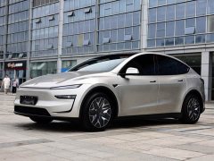 Tesla Model Y L 2025 Long Range All-Wheel Drive - ფოტო 1